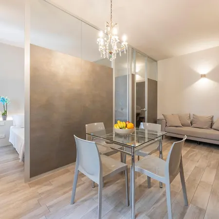 The Bright Nest Апартаменты *